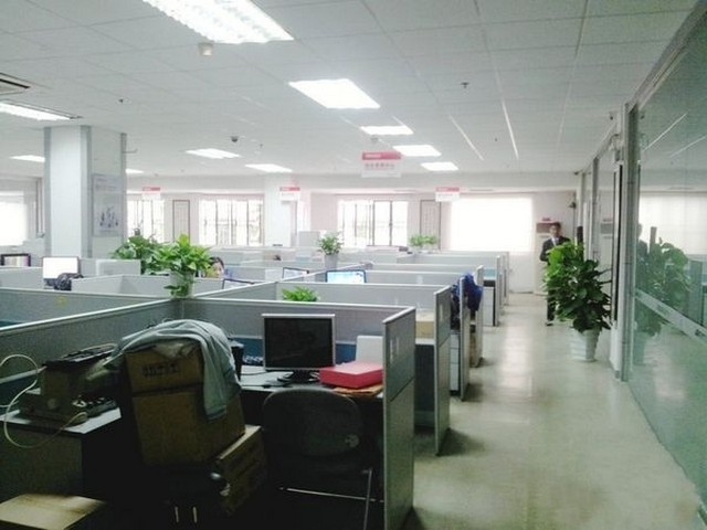 深圳大型厂房装修施工快